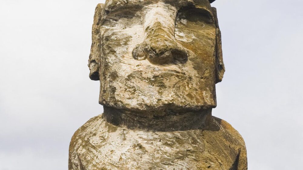 Easter Island Rapa Nui far south expeditions